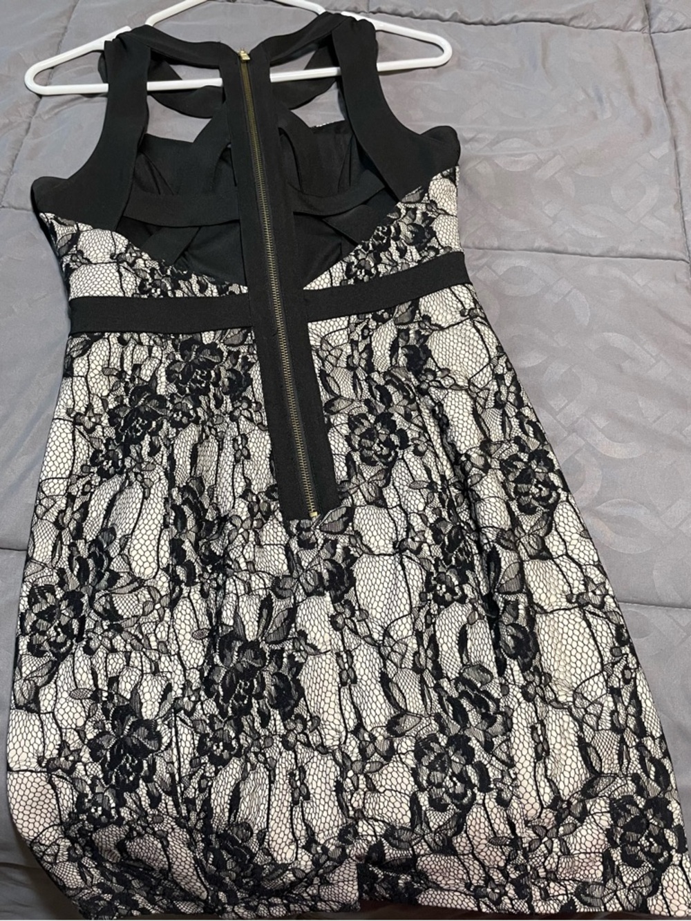 Elegant Sexy Cute Lace Dress. - Picture 8 of 8